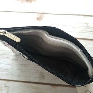 Lesportsac Bags - *NWT LeSportsac Make Up Cosmetic Bag Lesportsac Bags - *NWT LeSportsac Make Up Cosmetic Bag